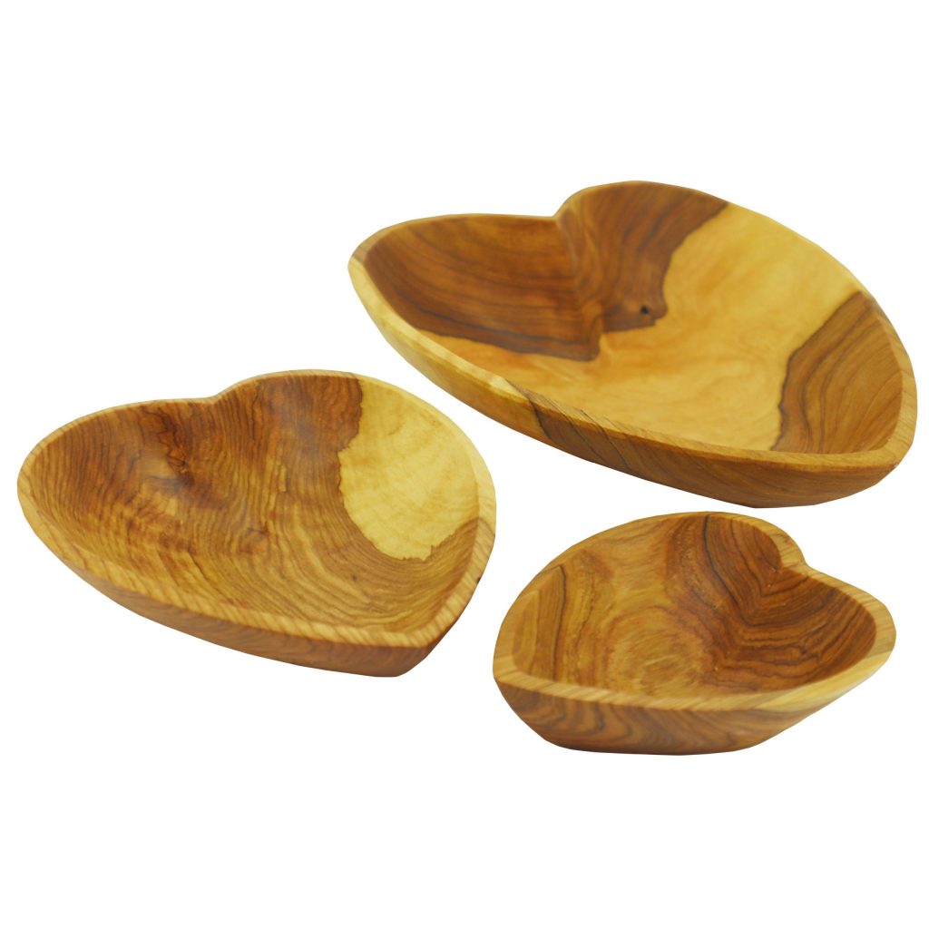 TRIO OF OLIVE WOOD BOWLS HEART SHAPE - Image 4