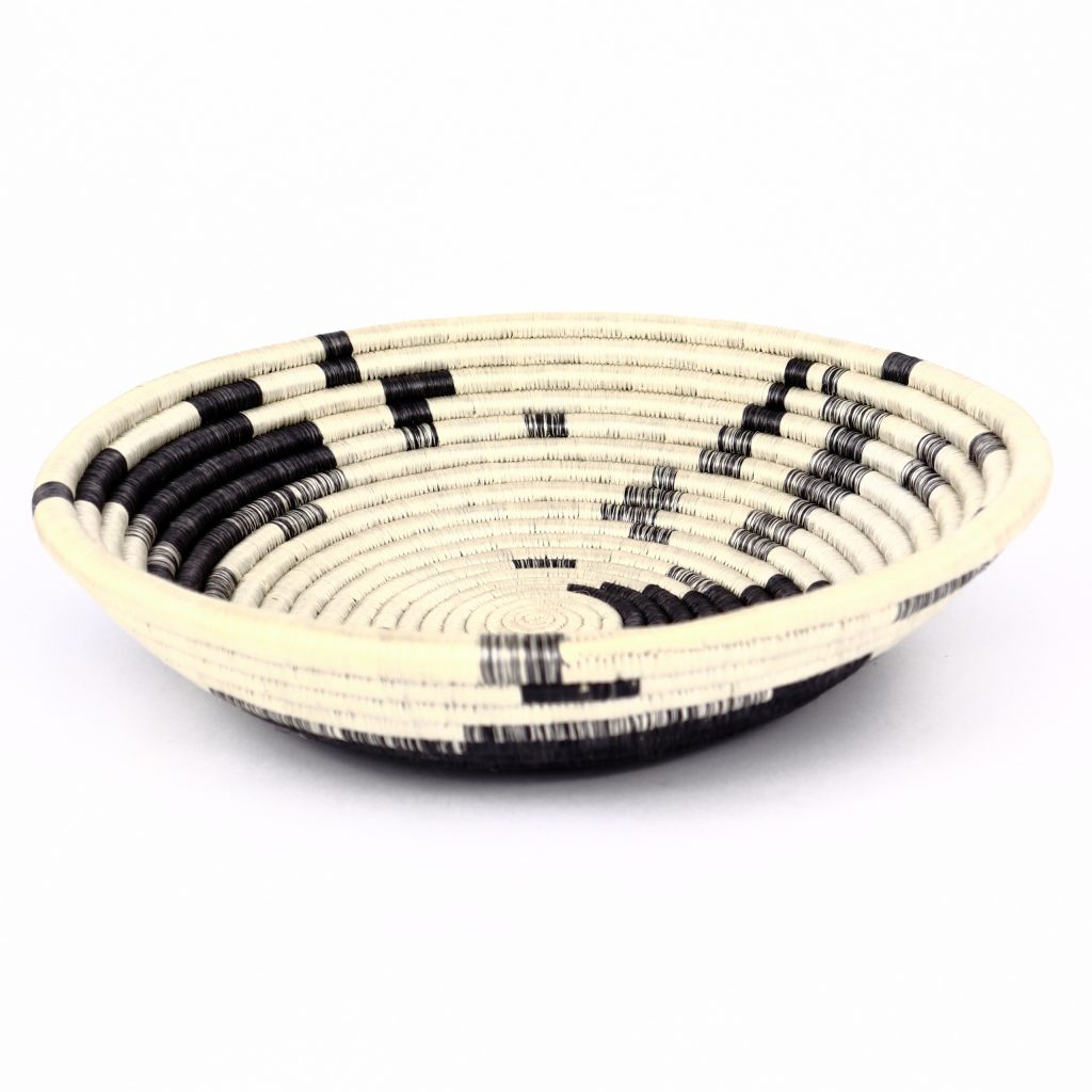 WHITE GRAY ROUND AFRICAN WOVEN BASKET #1