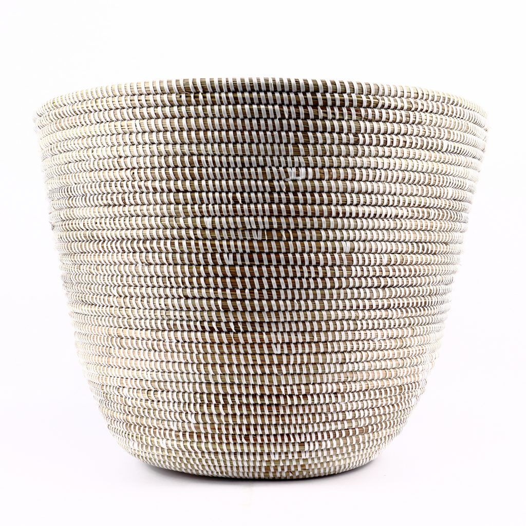 FLARED WHITE SENEGALESE BASKET S - Image 3