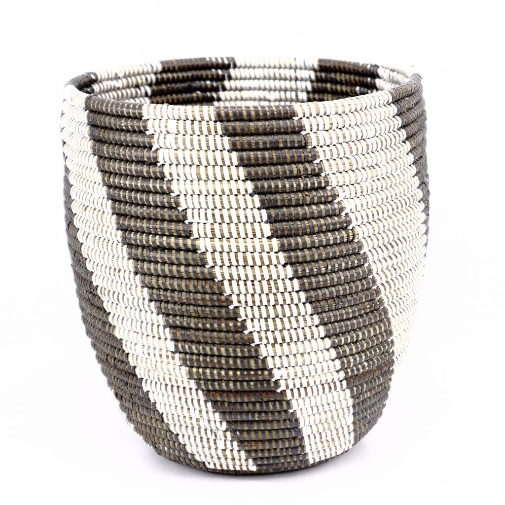 SMALL AFRICAN BASKET WITH GREY WHITE STRIPES XS