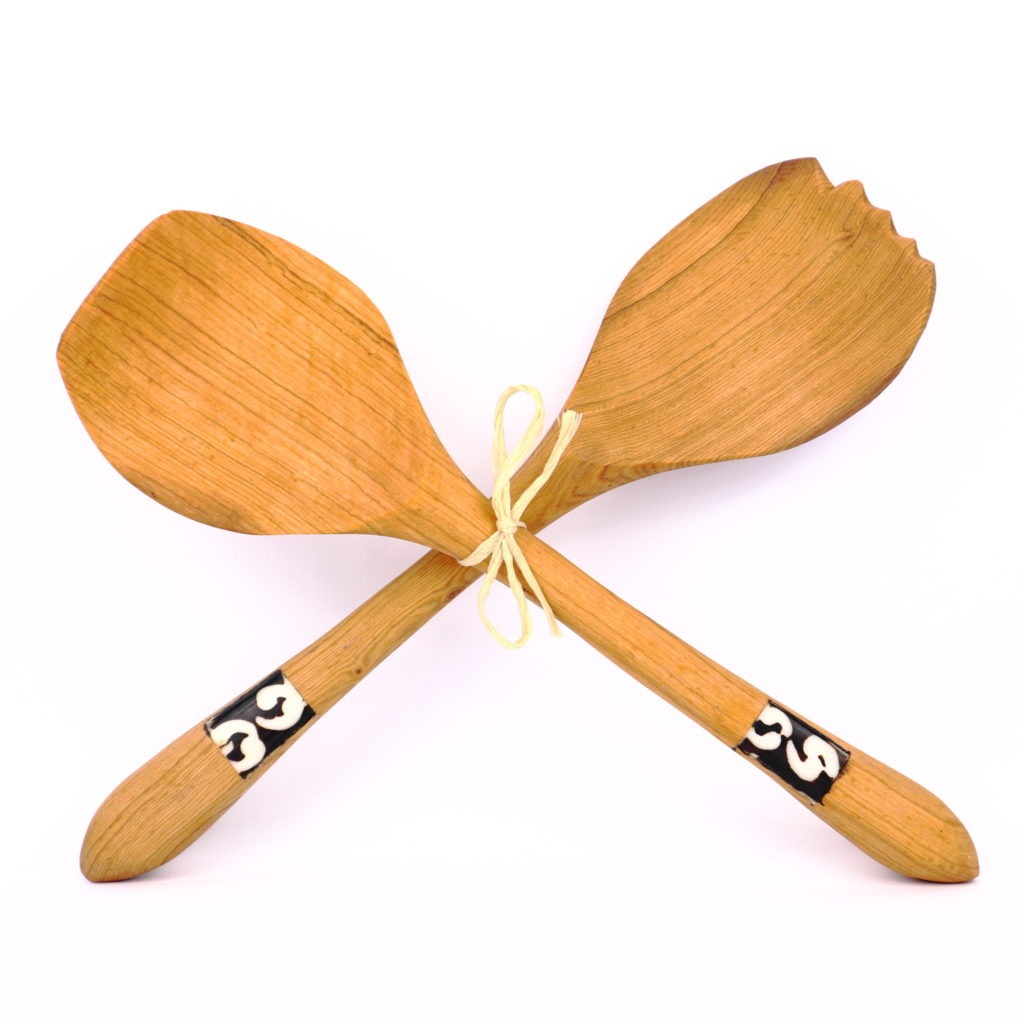 Couverts à salade en bois d'olivier déco os embout oval – Image 3