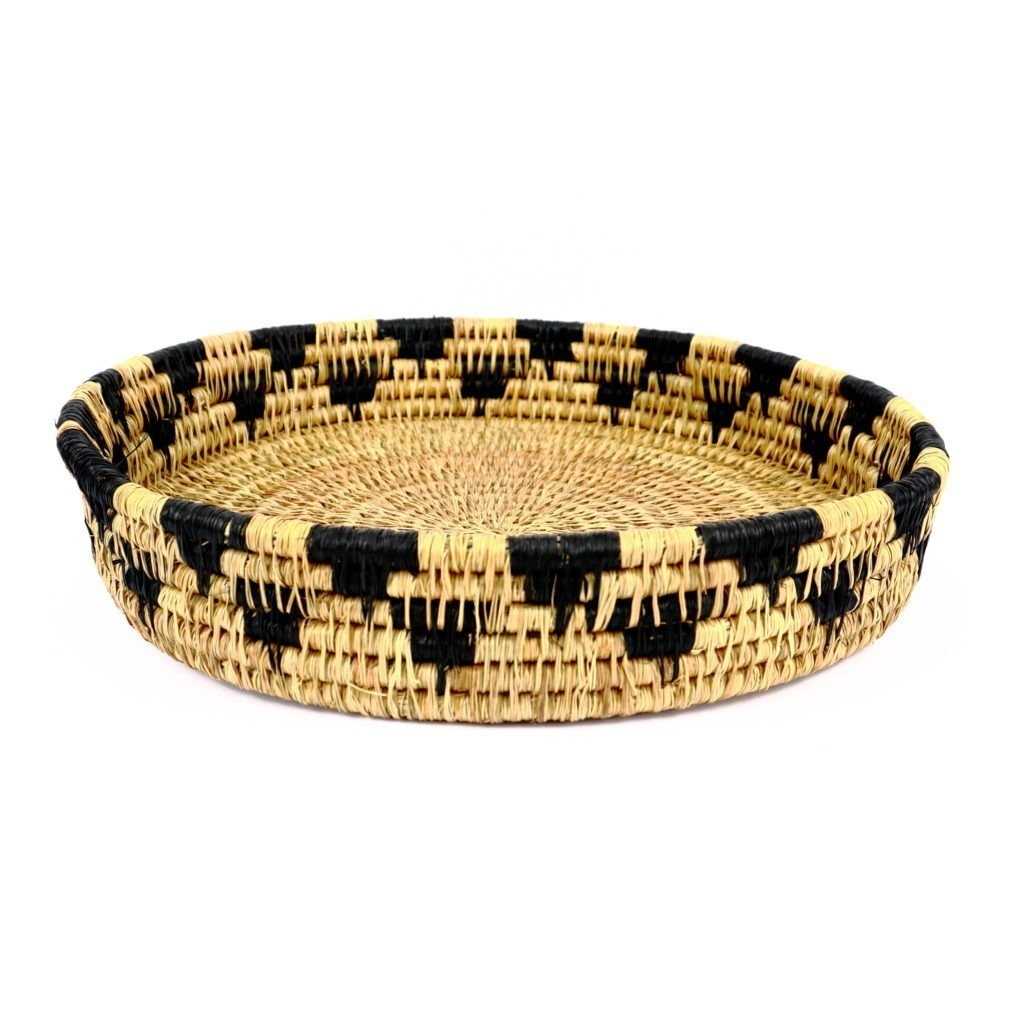 NATURAL ROUND WOVEN BLACK BASKET