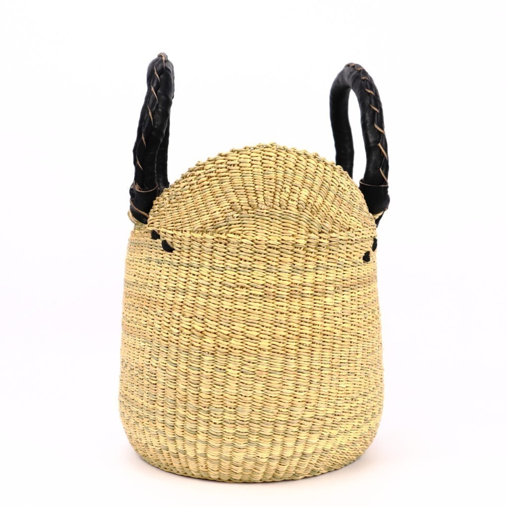 Petit panier bolga naturel avec anses en cuir noir – Image 3