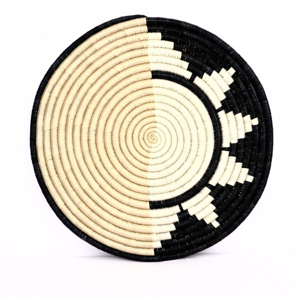 Dessous de plat moyen africain tissé mi soleil-lune noir beige #1