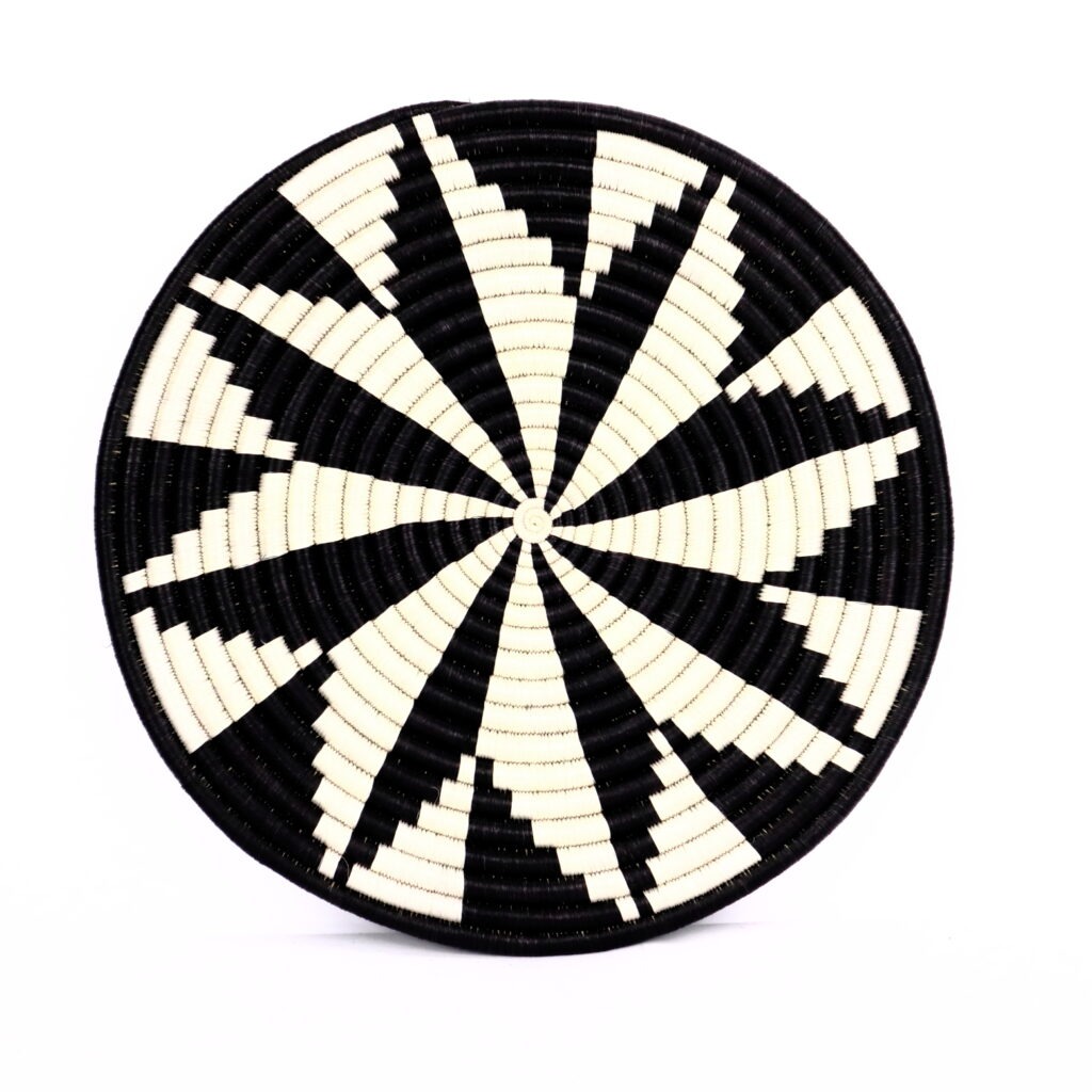 Dessous de plat moyen rwanda tissé noir blanc #1