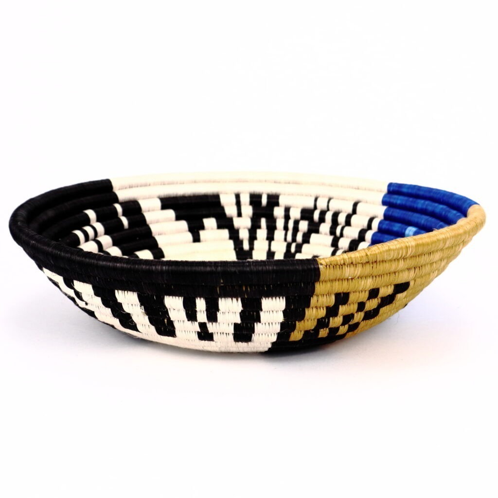 Panier moyen africain tissé arbre mix bleu beige blanc #1