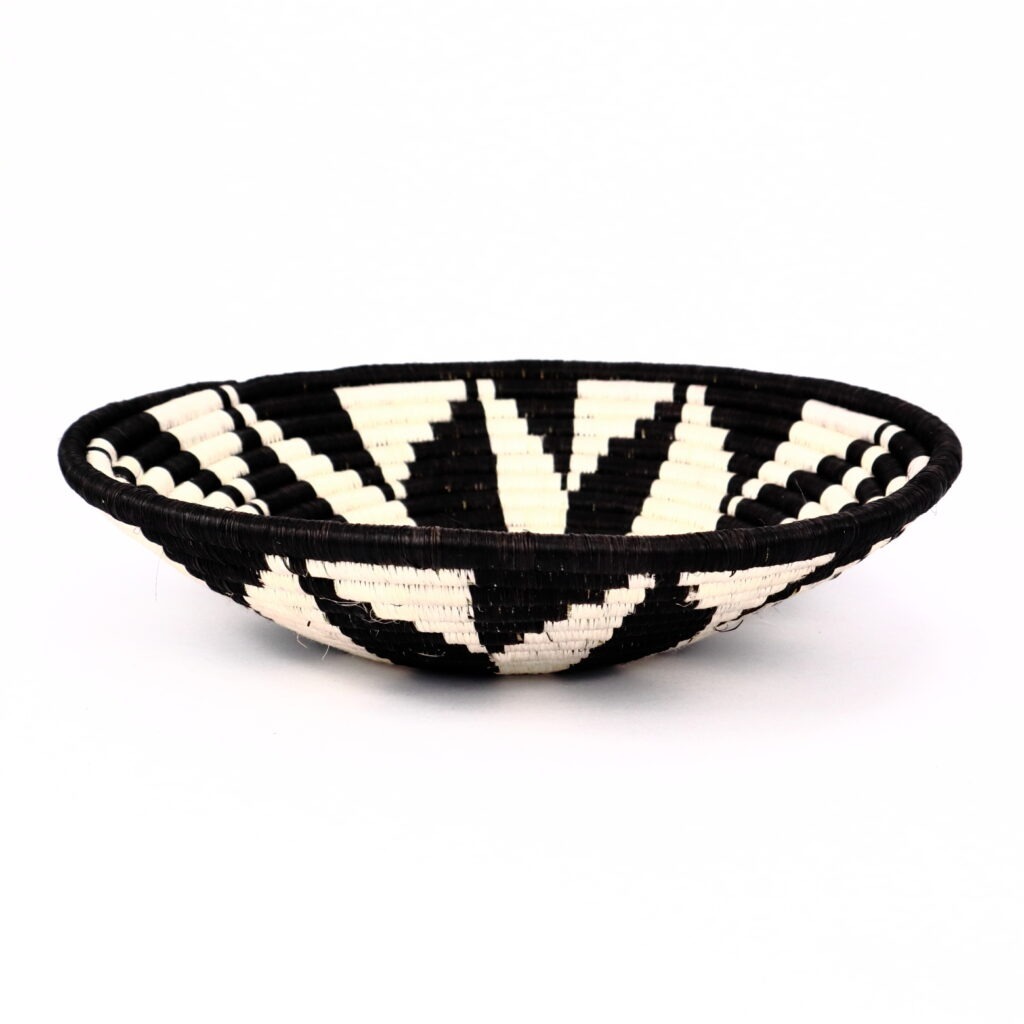 Panier moyen rwanda tissé noir blanc #1