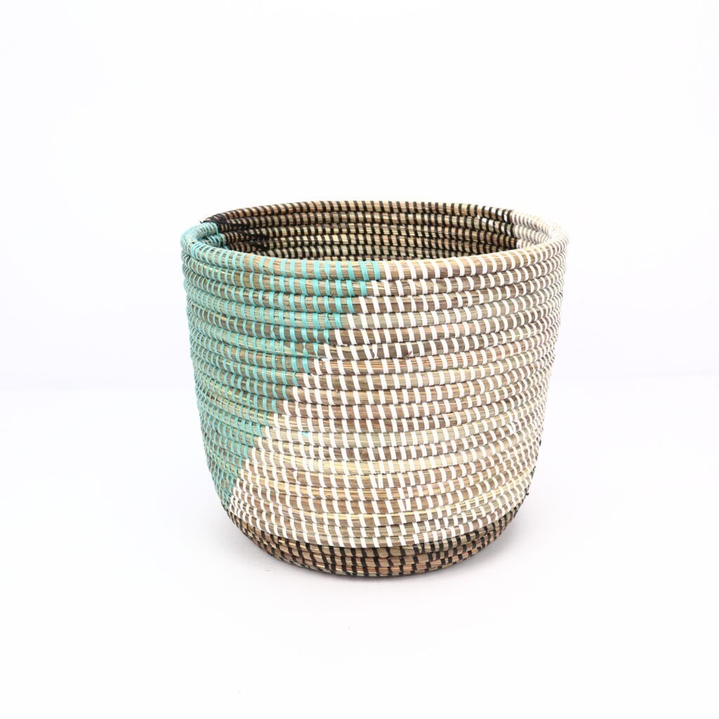 Petit panier africain cylindrique blanc noir turquoise XS