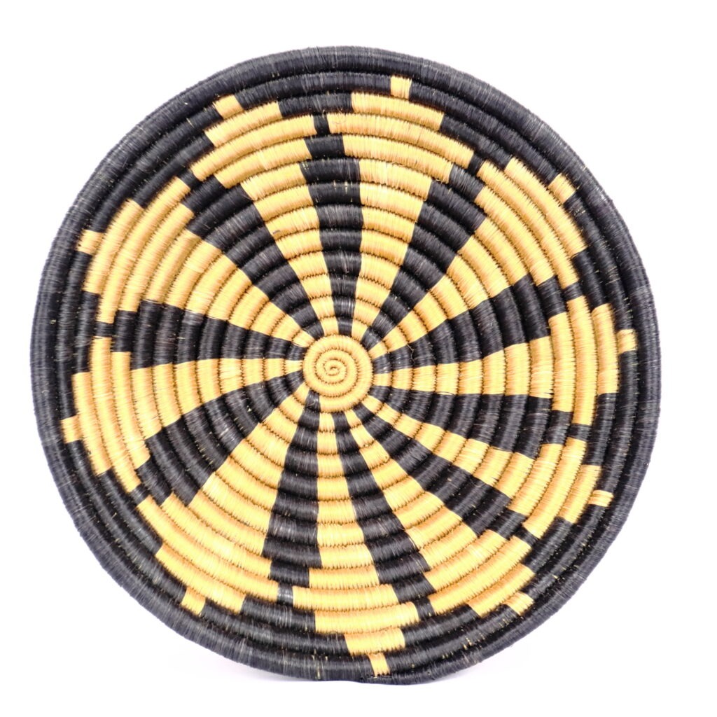 Petit panier africain tissé beige noir