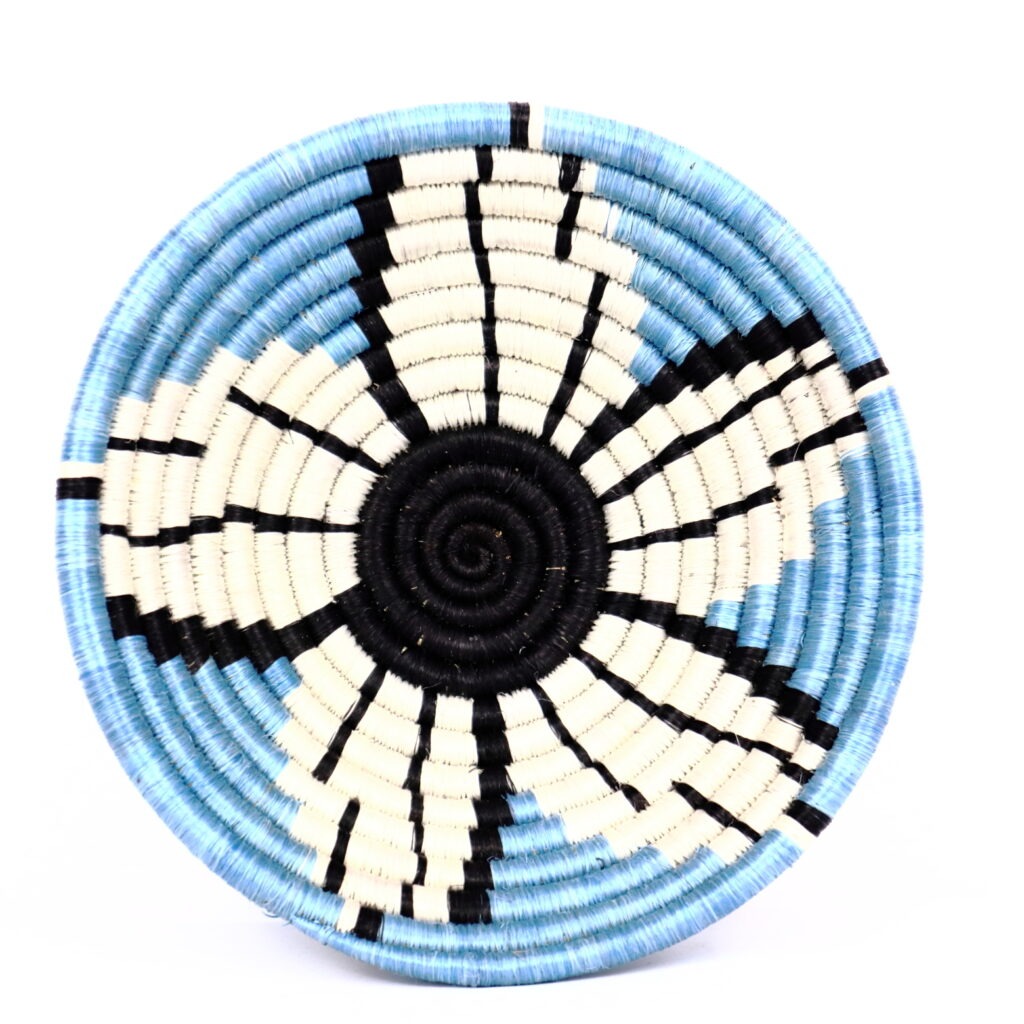 Petit panier africain tissé fleur blanc bleu #1