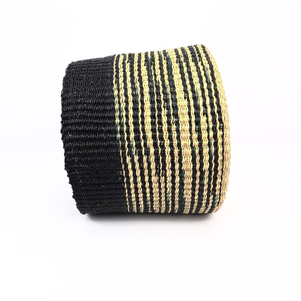 Petit panier bolga bicolore noir naturel – Image 3