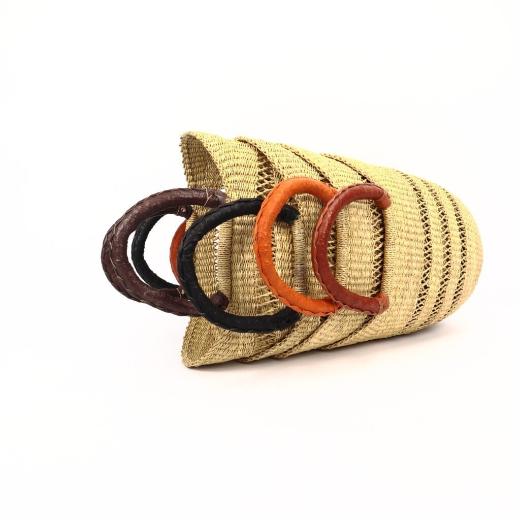 Petit panier bolga naturel ajouré cuir marron – Image 3