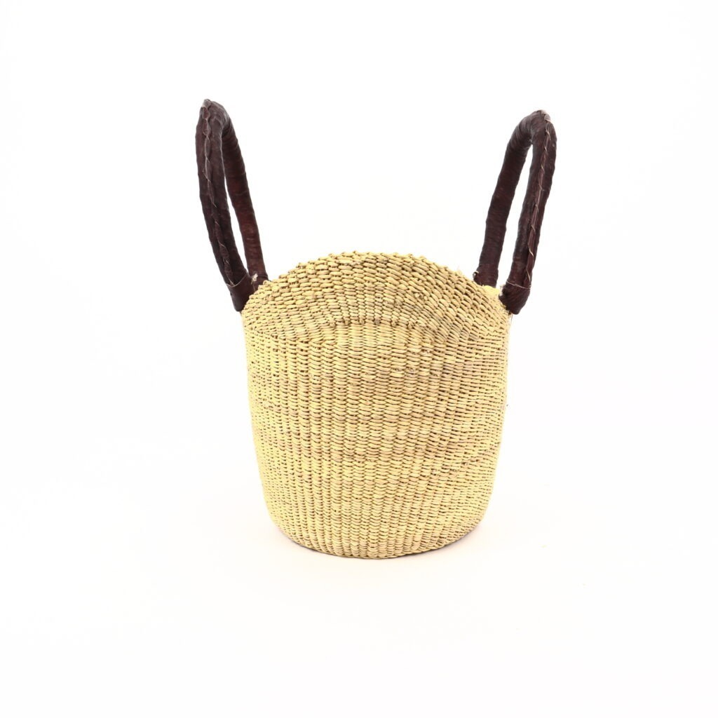 Petit panier bolga naturel avec anses en cuir marron #1 – Image 3