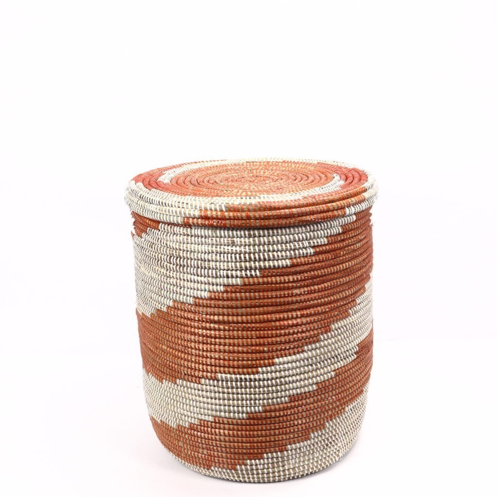 Grand panier africain cylindrique blanc orange L